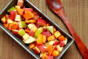 Fall Salad Recipe Roundup: 12 Tasty In-Season Salads!