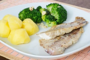 5 Reasons Why Eating Small Frequent Meals Helps with Weight Loss and Health