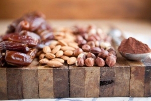 homemade chocolate hazelnut larabar recipe