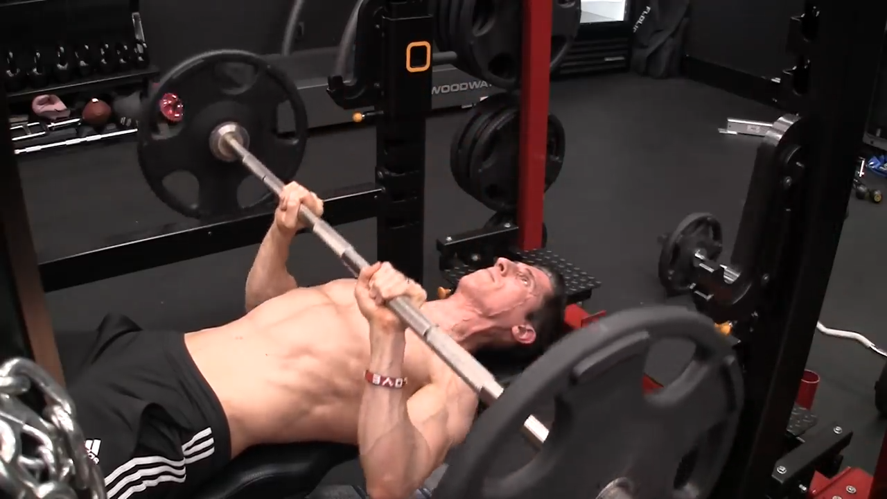 close grip bench press